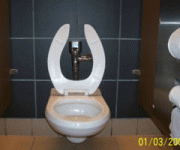 commercial-toilet